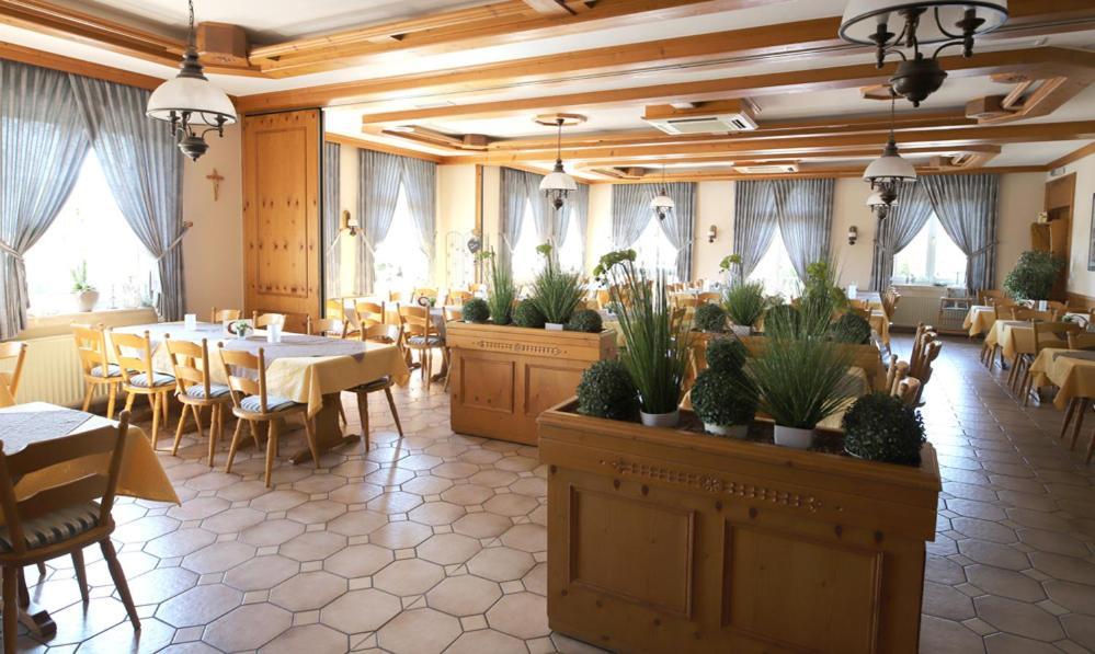Landhaus Rhoenblick Kuenzell Luaran gambar